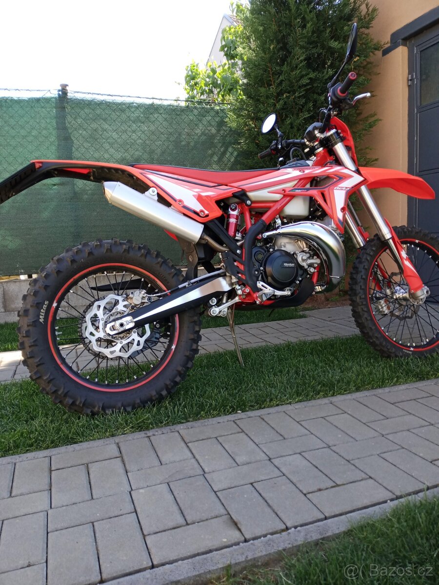 Beta 300 Xtrainer 2T MY24