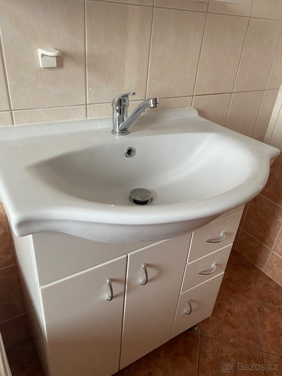 Koupelnová sestava - 3