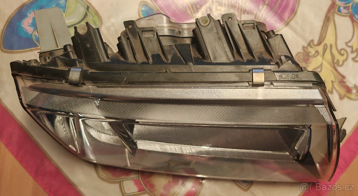 Levé a pravé přední světlo Škoda Fabia 1 - 3