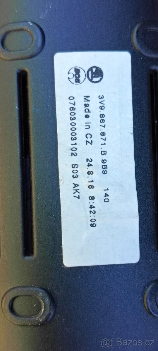 Roleta zadního kufru Octavia combi - 3