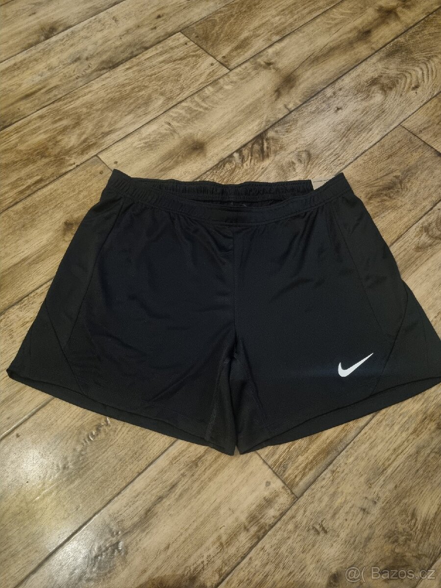 Kraťasy Nike - 3