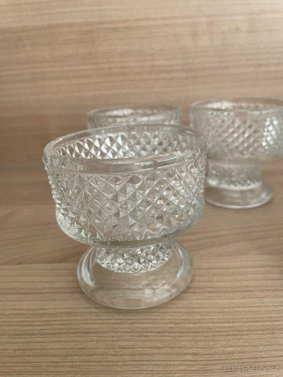 4x sklenene pohary - 3