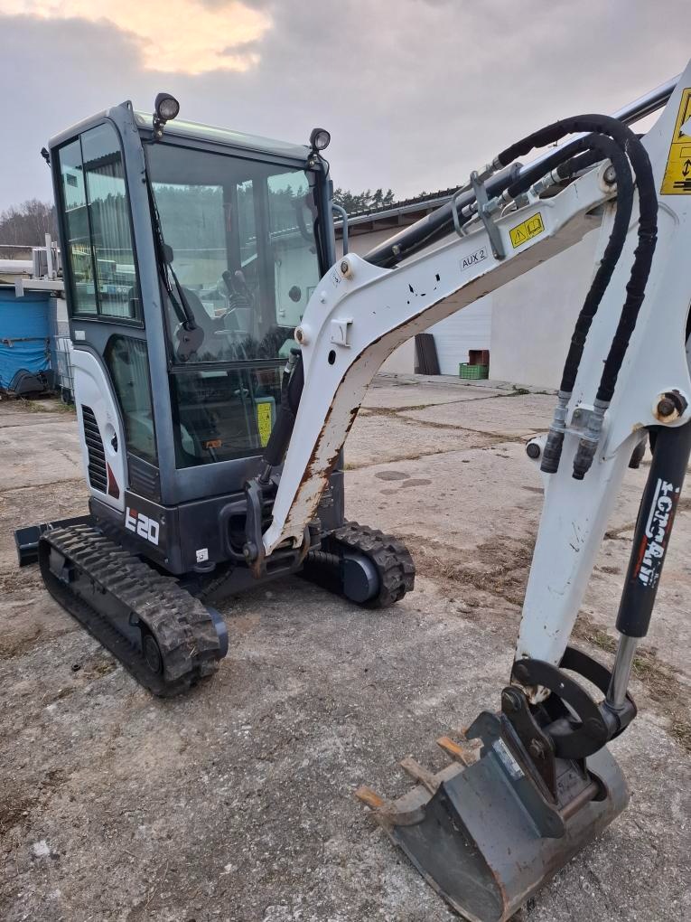 BOBCAT E 20 Z - 3