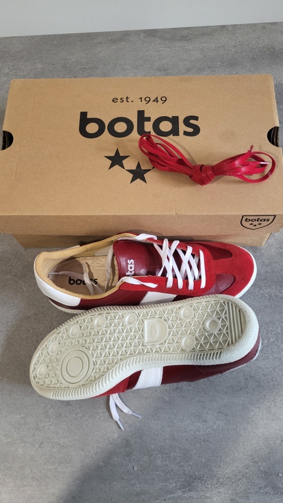 Botas Iconic Red – Nové (1x na sobě) - 3