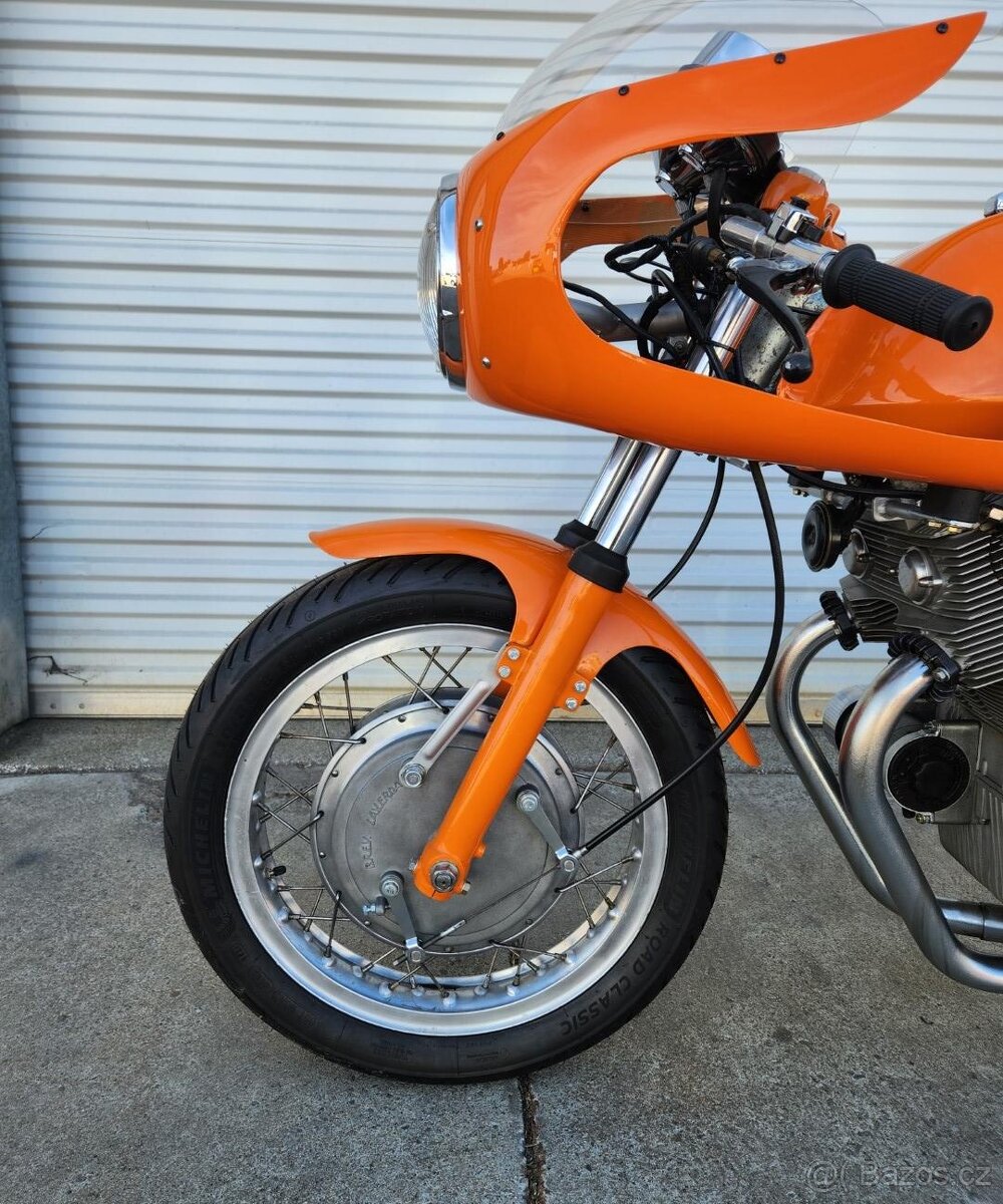 kola Laverda SF 750 - 3