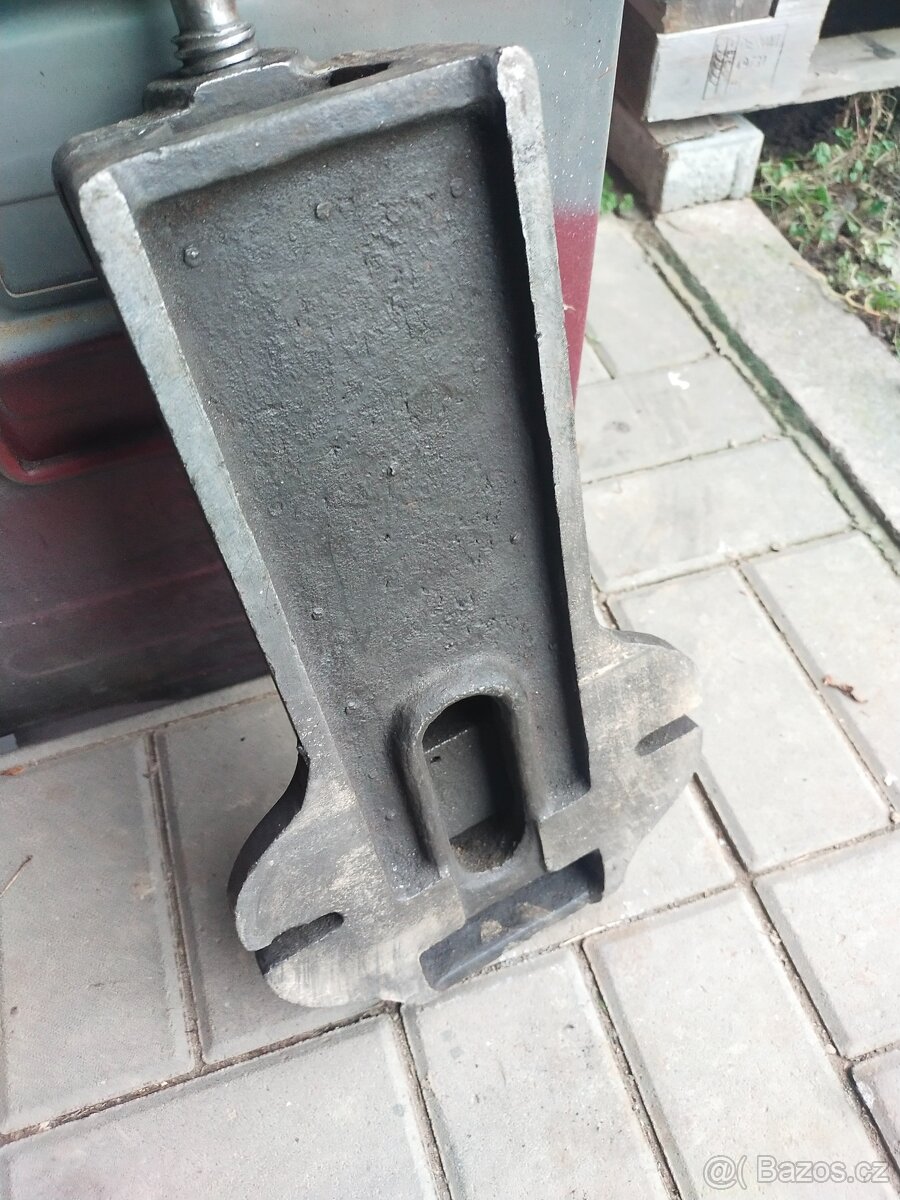 Strojní svěrák - 3