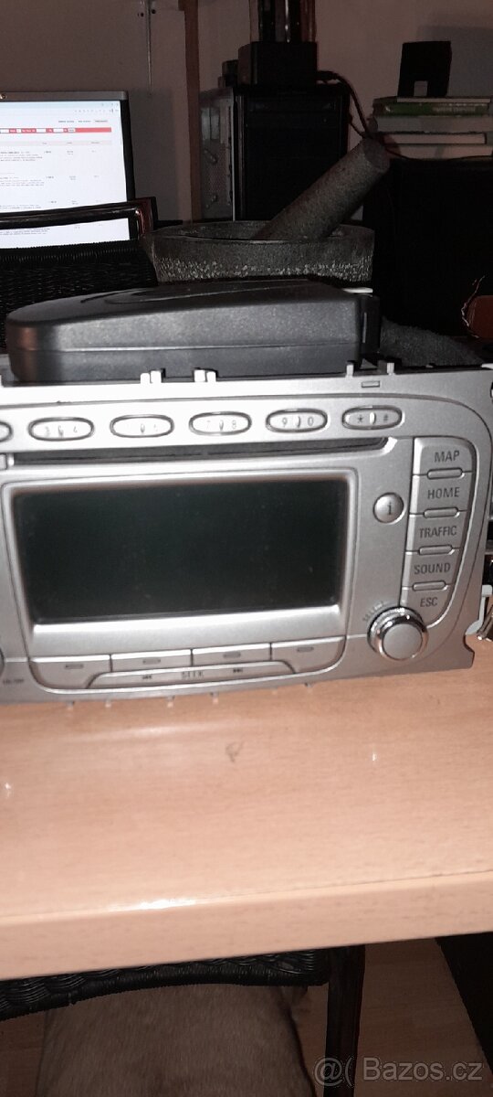 Autorádio ford - 3