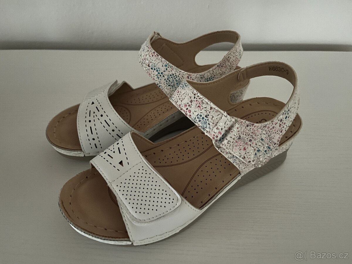 Dámské sandály - 3