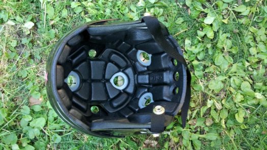 SPORTOVNÍ PŘILBA - 3