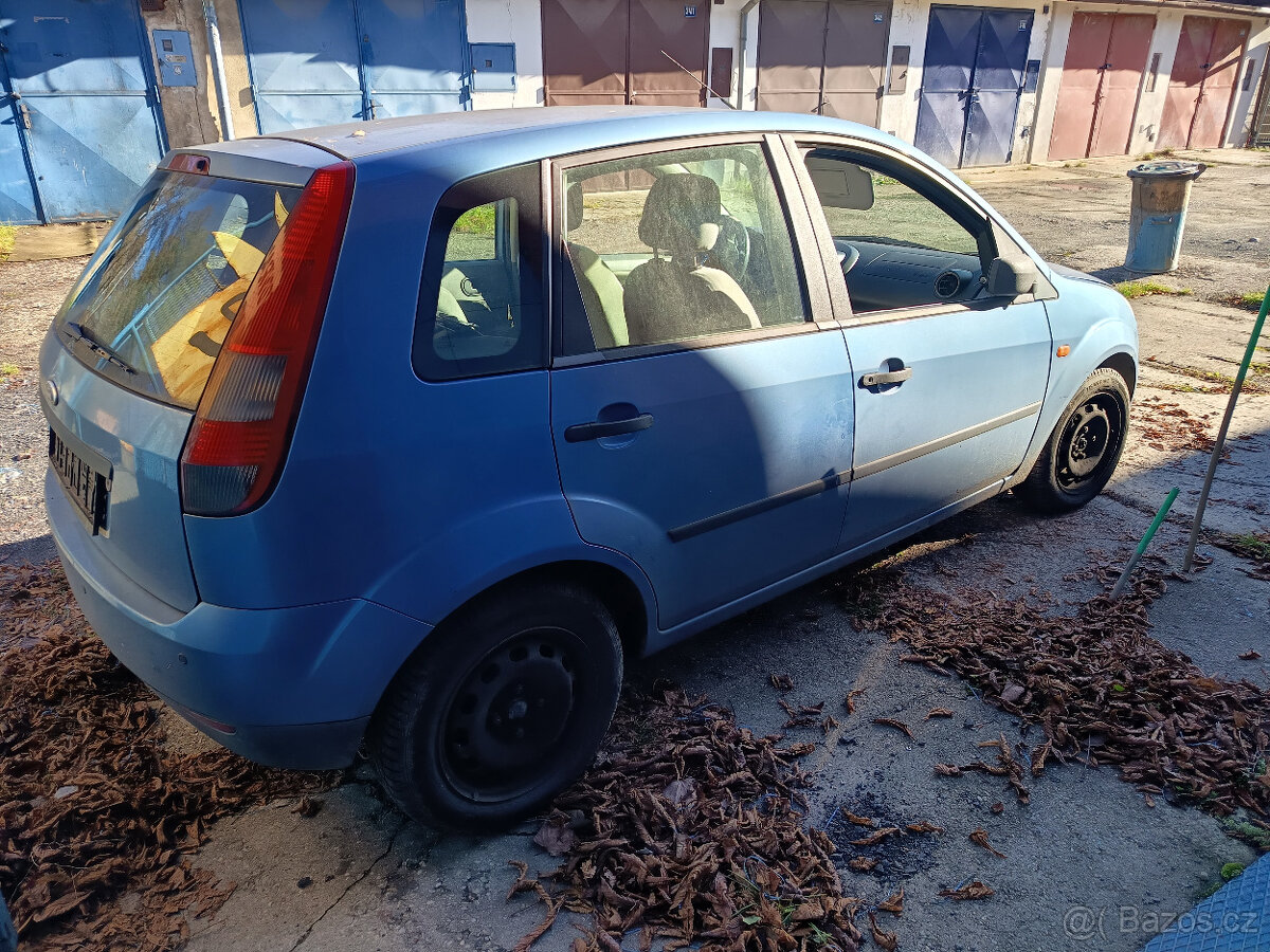FORD FIESTA 1,3 , r.v.2003 /3370/ - 3