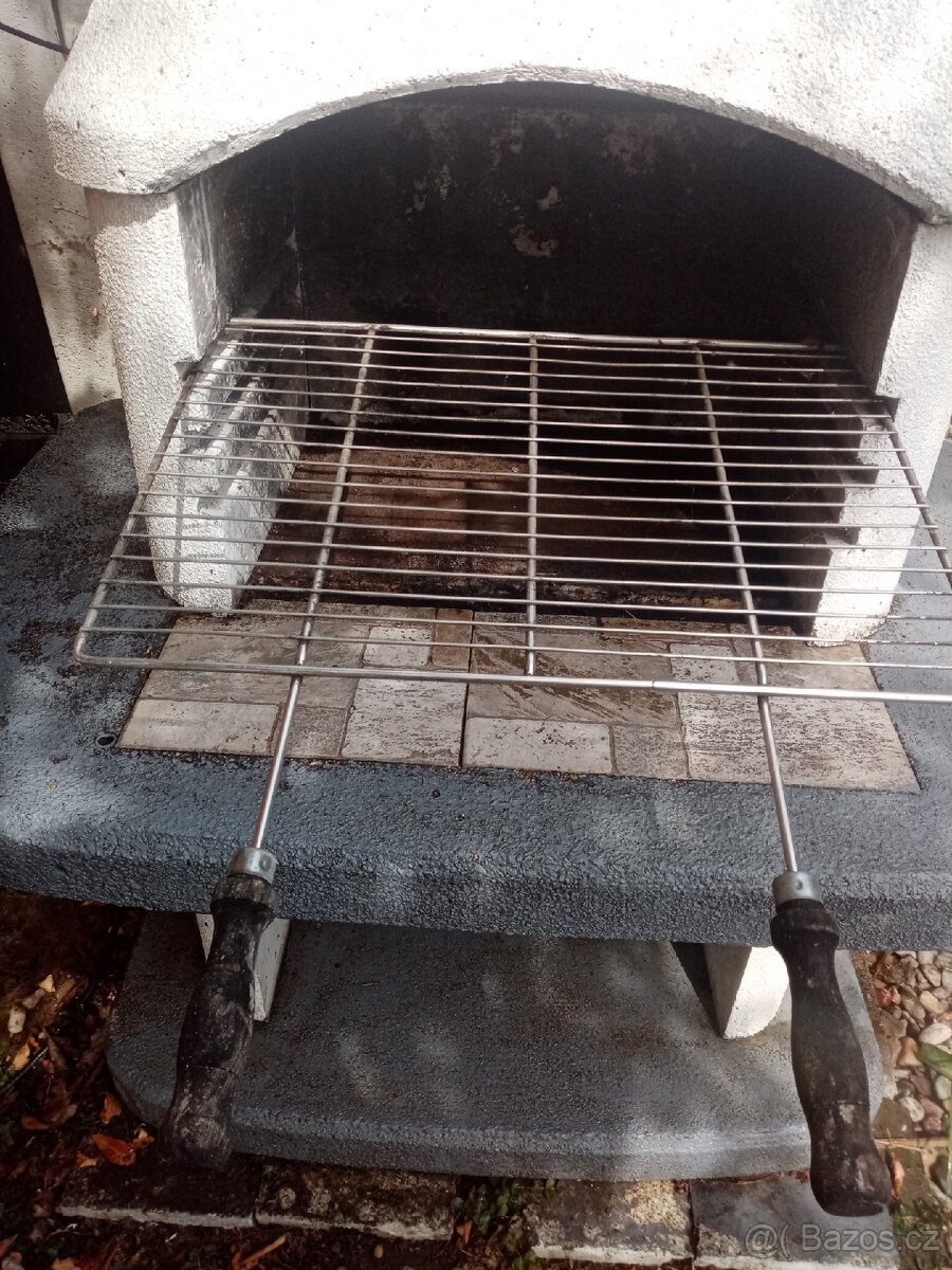 Prodám venkovní gril - 3