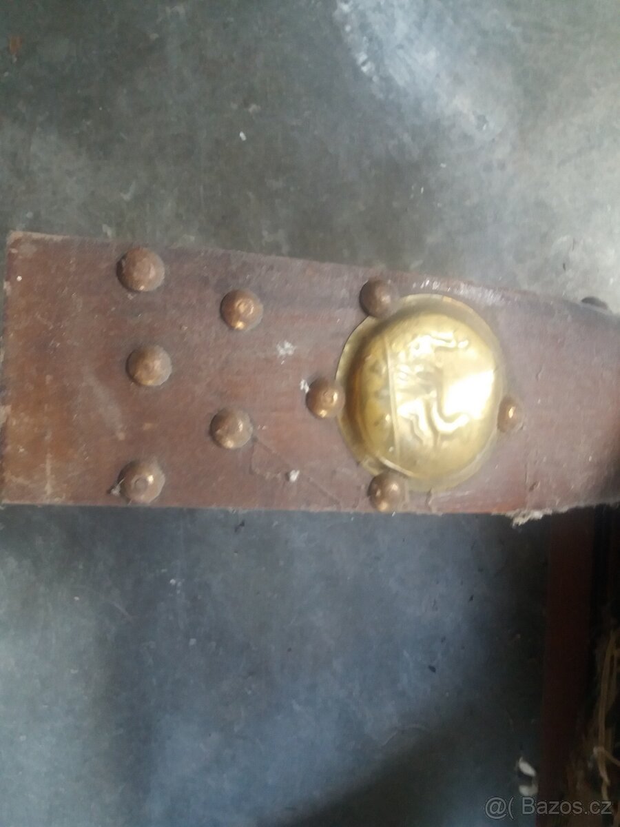 další retro nábytek - 3