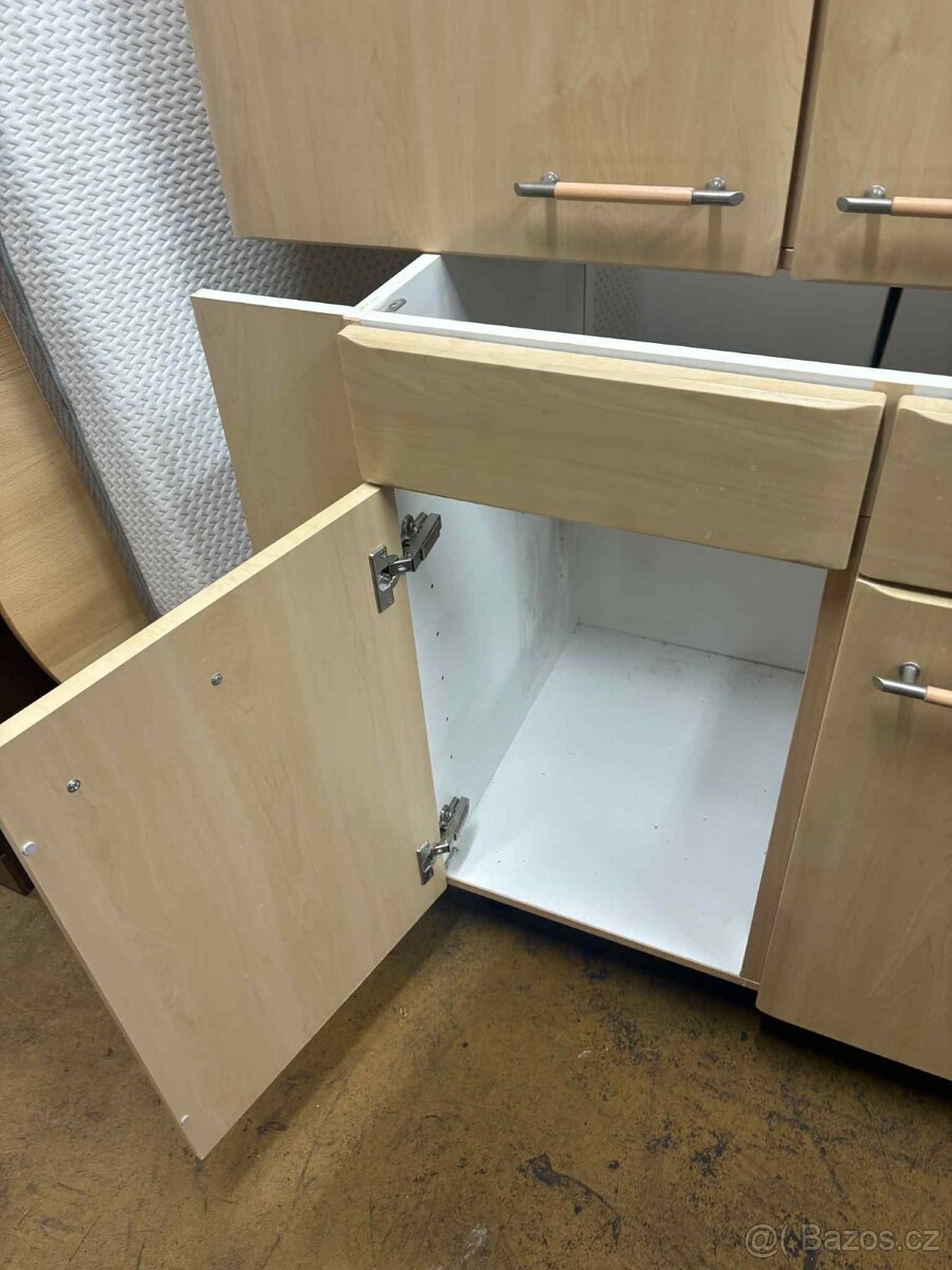Kuchyňská linka - 3