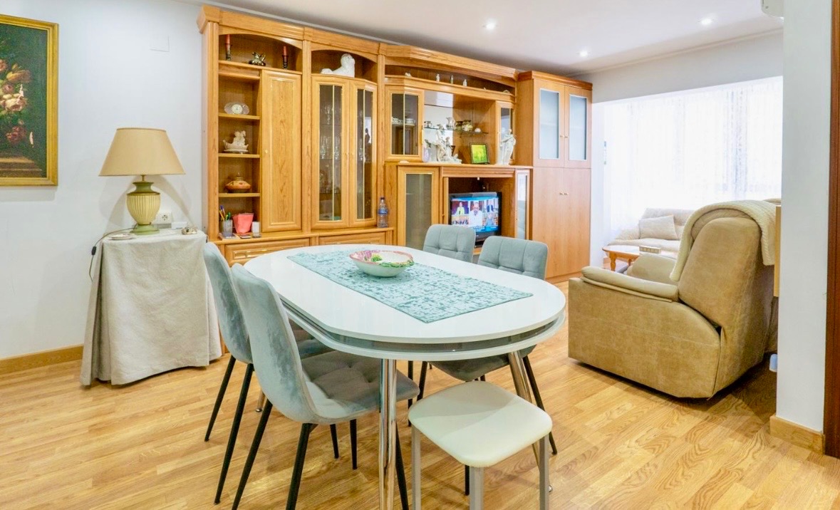 Prodej bytu u moře ve Španělsku 15.min od letiště v Alicante - 3