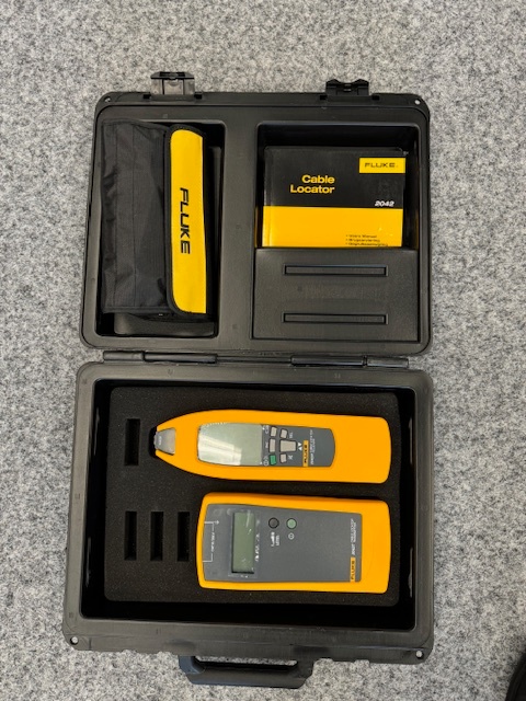 Prodám soupravu pro vyhledávaní kabelů Fluke 2042 - 3