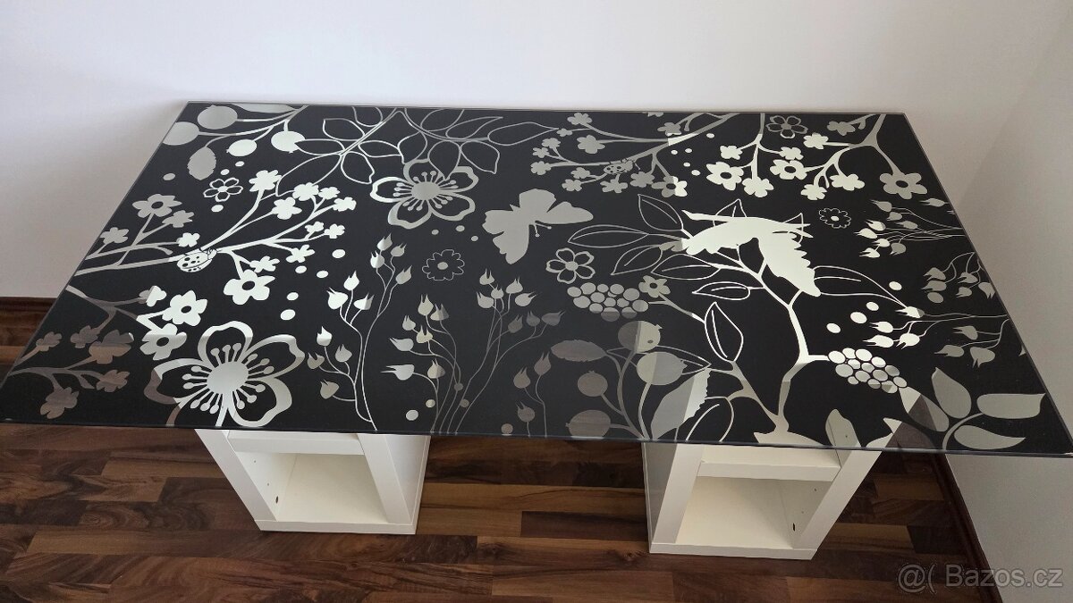 Stůl Ikea Vika Glasholm se sklenenou deskou - 3