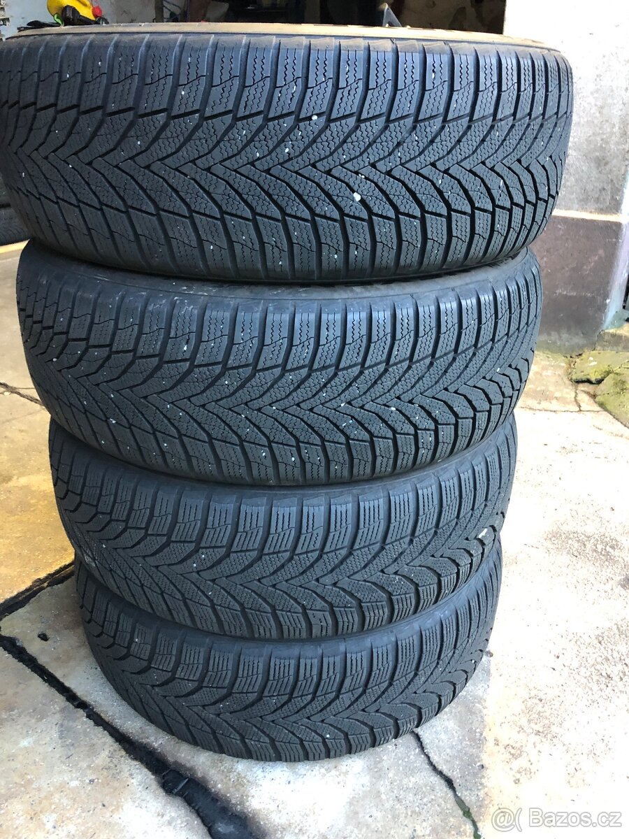 Sada zimních pneu Nexen 235/55/19 - 3