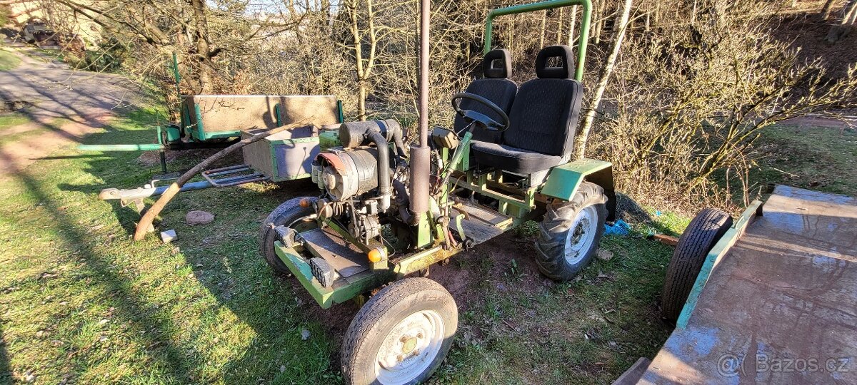 Prodám traktůrek s hydraulickou károu. - 3