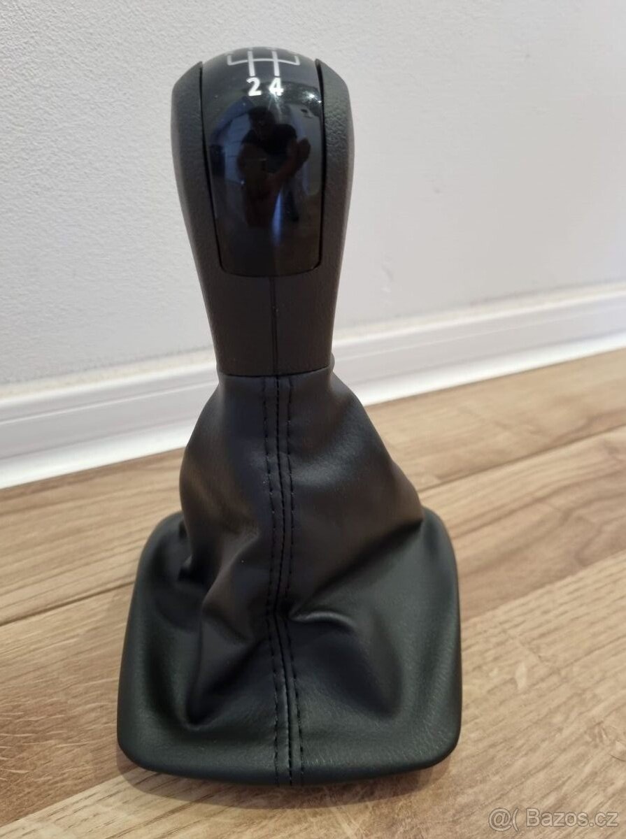 RADICA PAKA RADICKA ŠKODA OCTAVIA 2 ll - 3