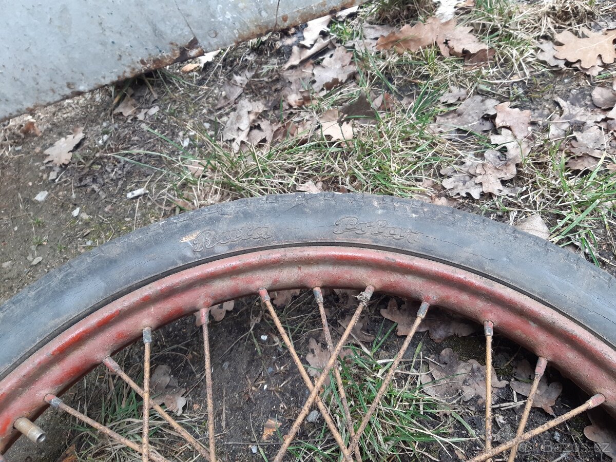 ČZ 125 A přední kolo - 3