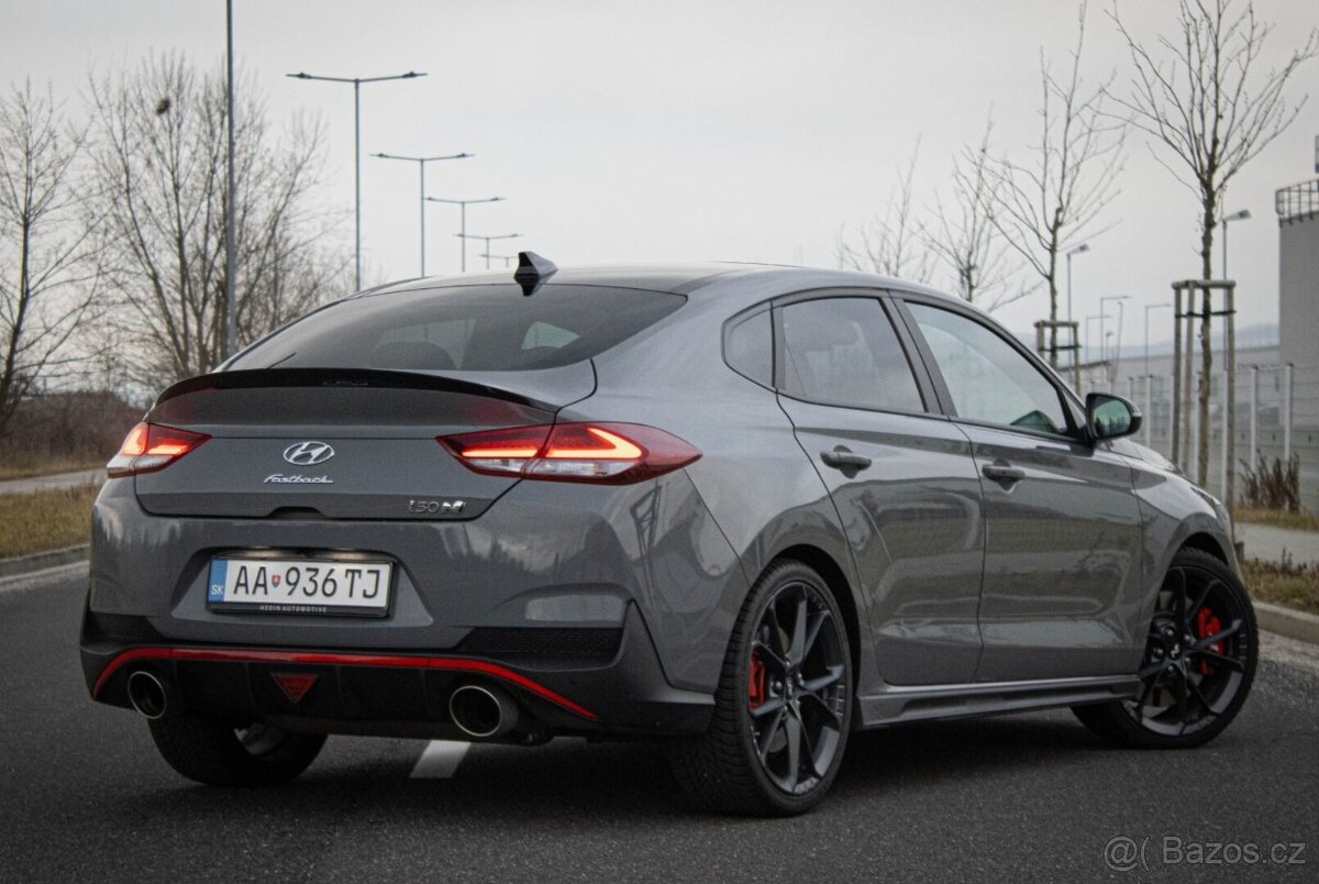 Hyundai i30 Fastback N Performance / V ZÁRUKE / - 3