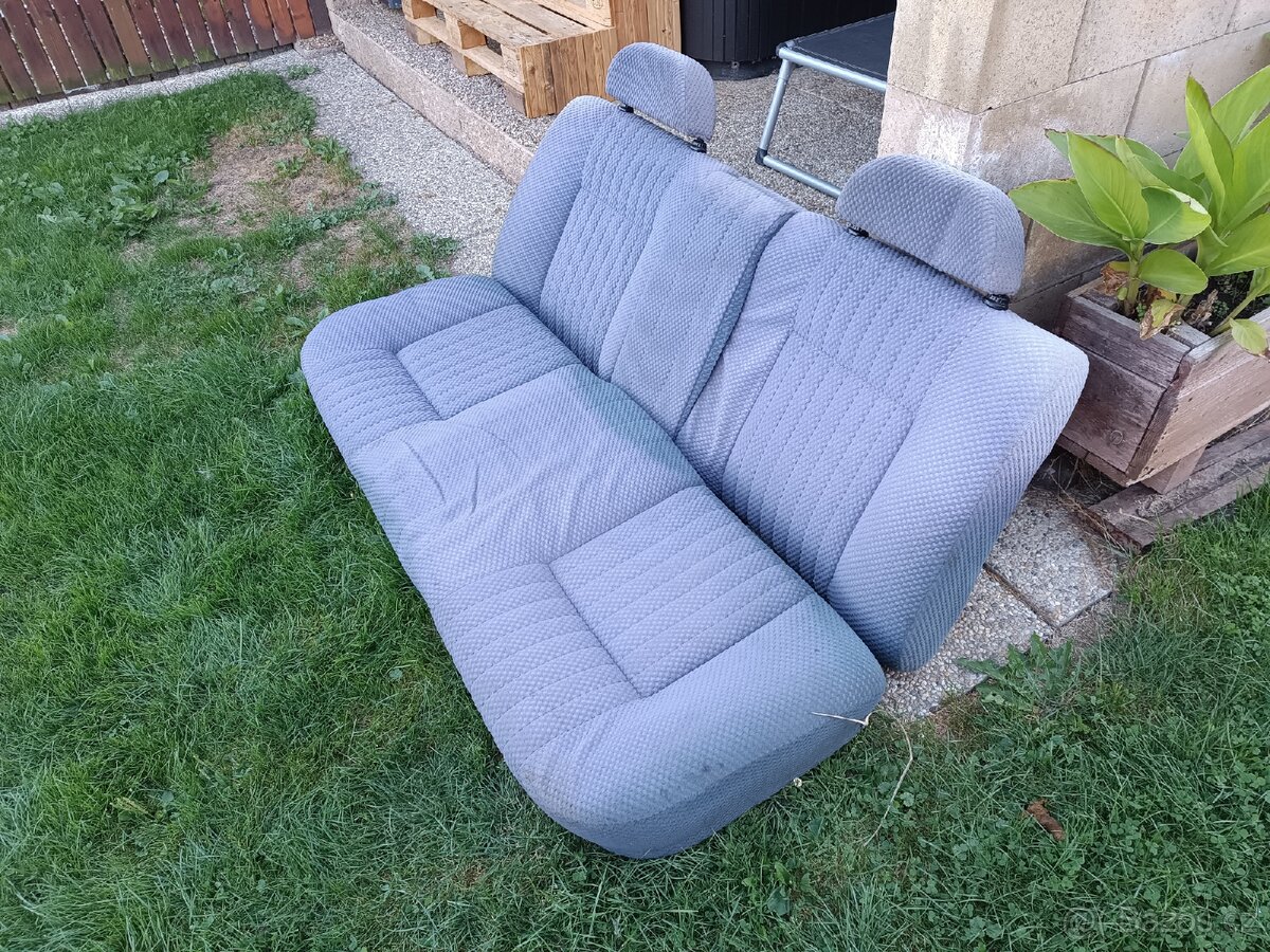 Tatra 613 sedacky - 3