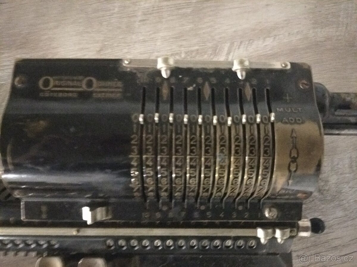 Starožitná mechanická kalkulačka Original Odhner - 3