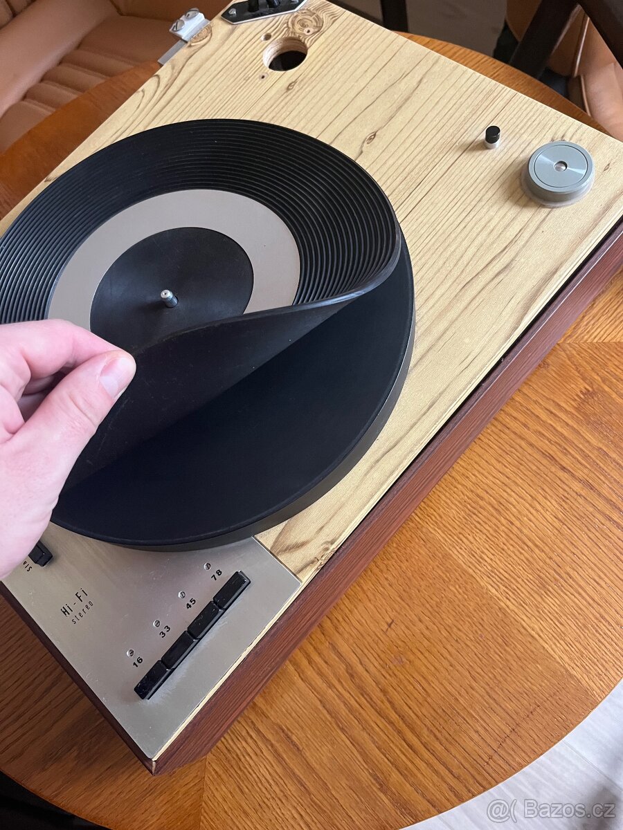 Gramofon na díly - 3