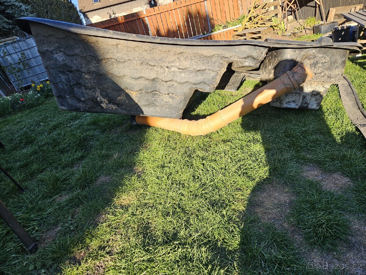 Plastové jezírko - 3