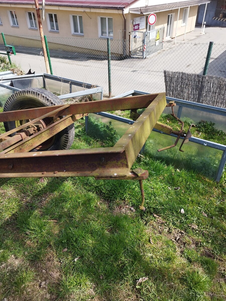 Podvozek,vlek,Kara,naves - 3