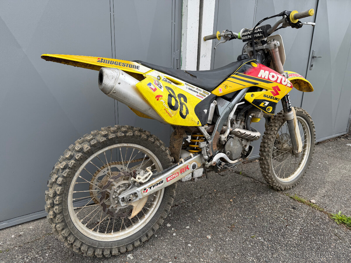 Suzuki RMZ 250 - 3