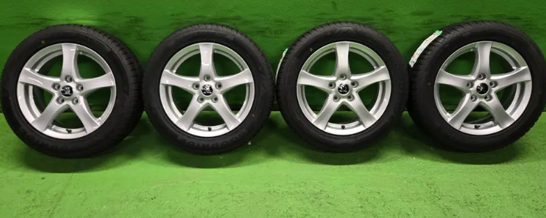 ZIMNÍ KOMPLET ŠKODA OCTAVIA 16" 5X112 ET48 6J - 3