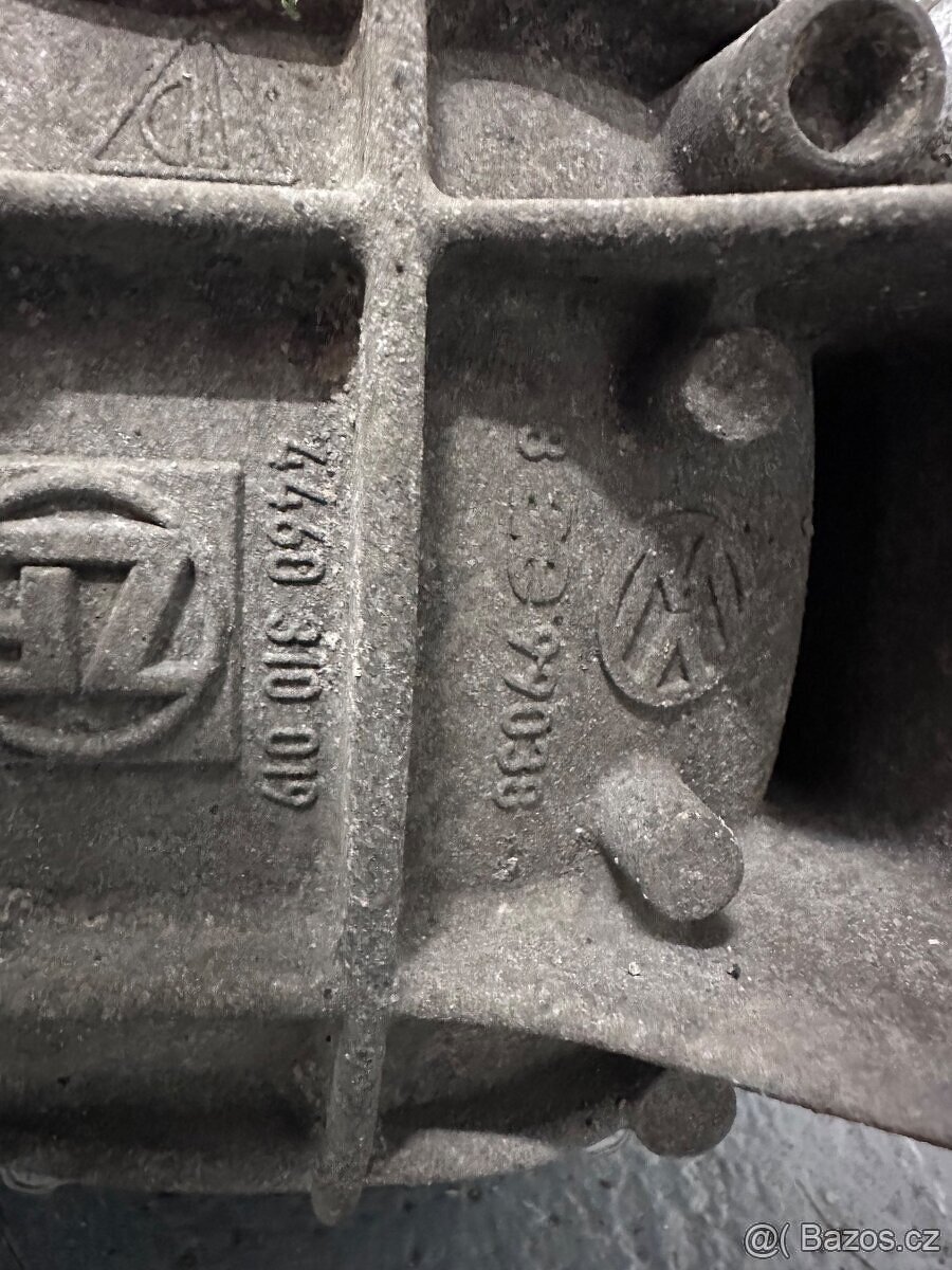 VW Touareg 3.0Tdi 4x4 automat poloosy diferenciál kardan - 3