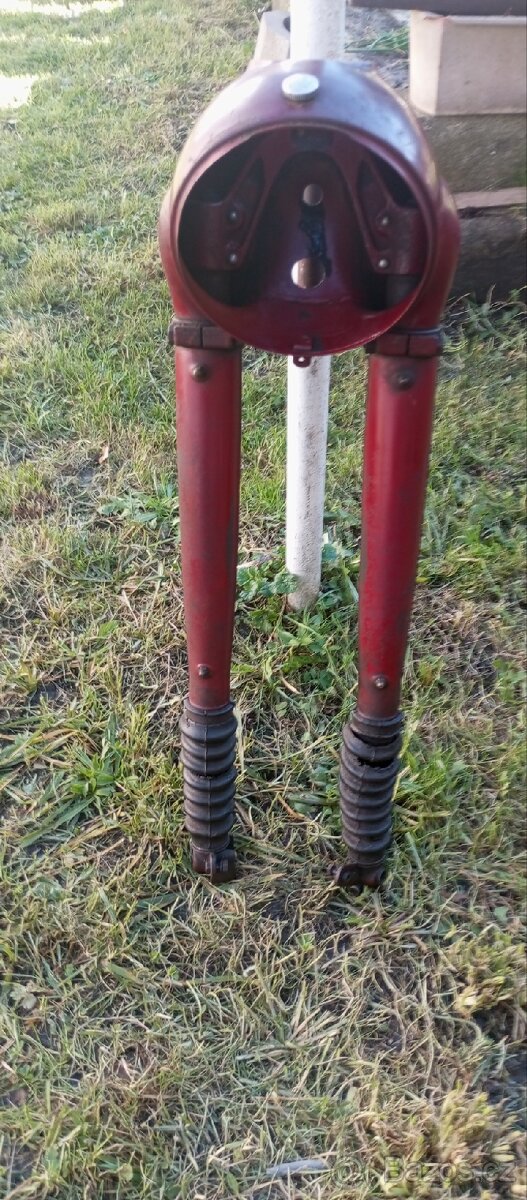 Jawa pérák předek - 3