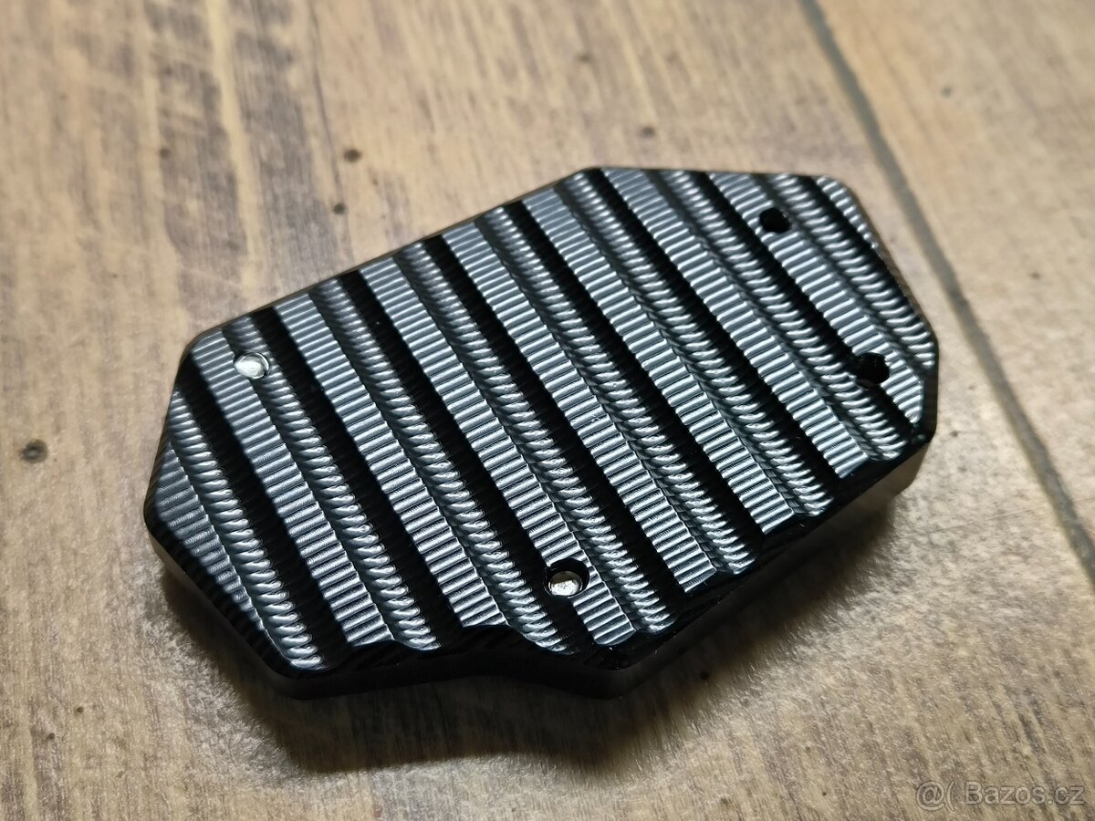 Rozšíření stojanu V-Strom 800 - 3