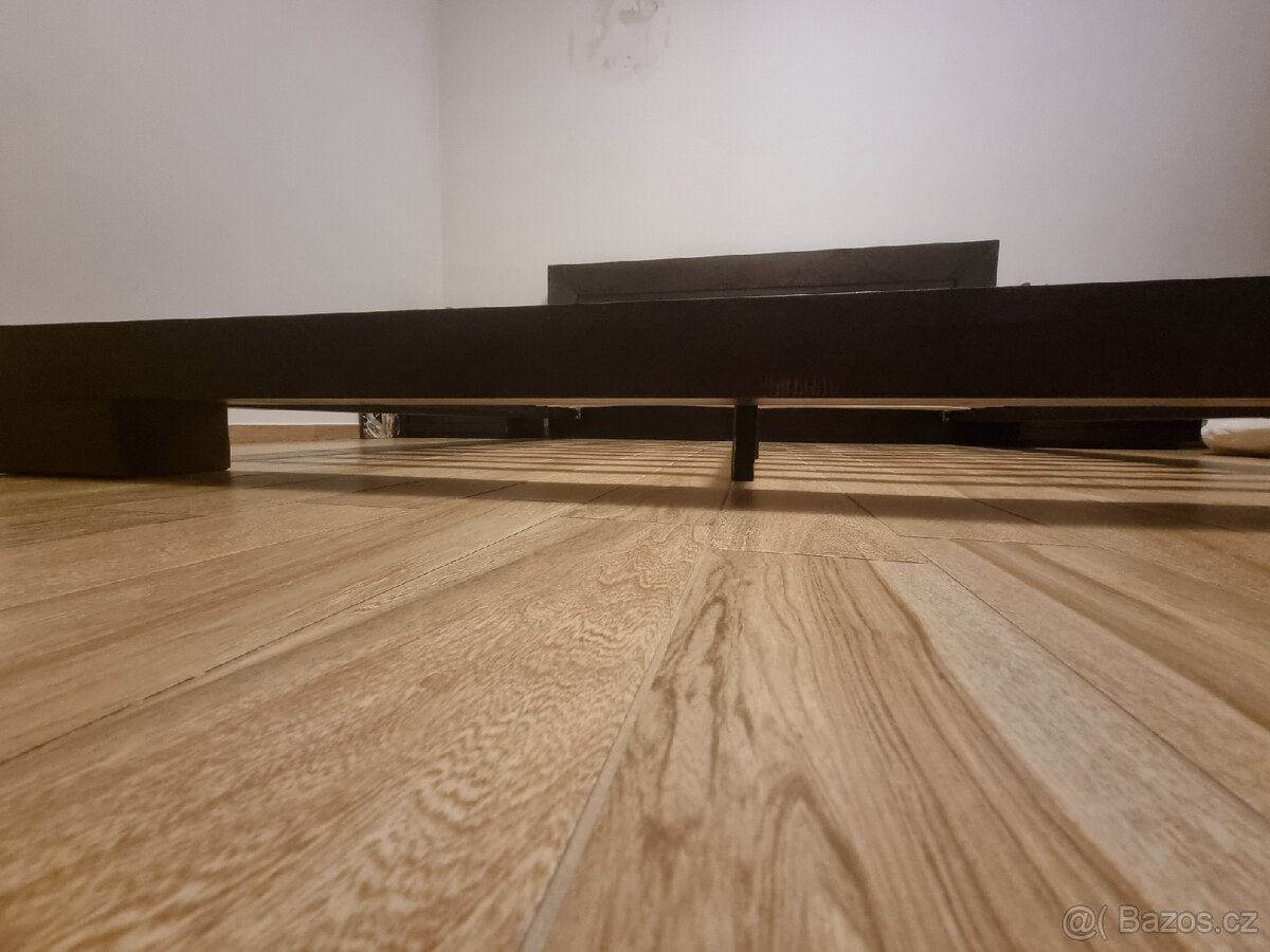 Manželská postel 200x180cm - 3