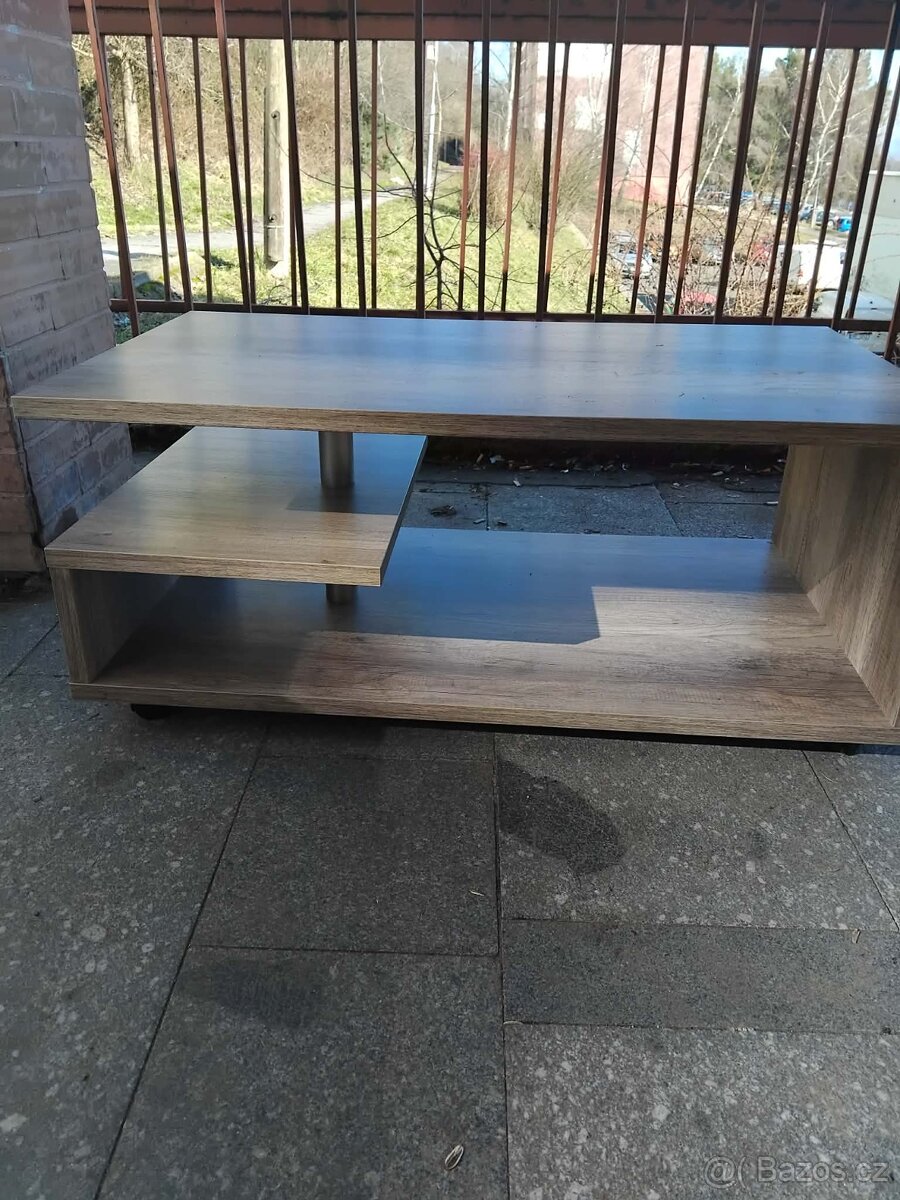 Konferenční stůl - 3