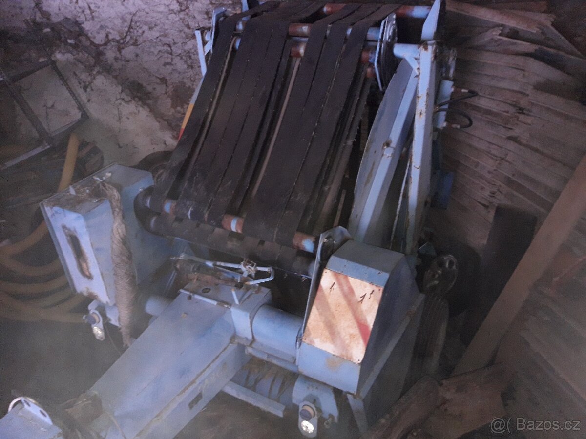 Lis na kulaté balíky - 3