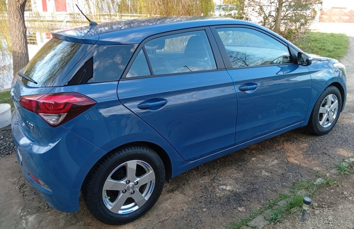 Hyundai i20 - 3