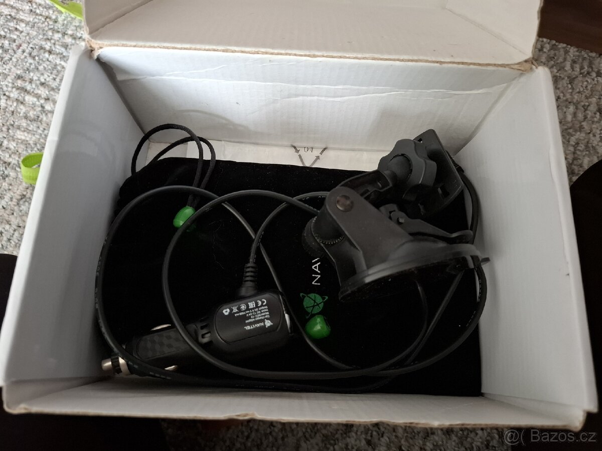 Navigace NAVITEL - 3