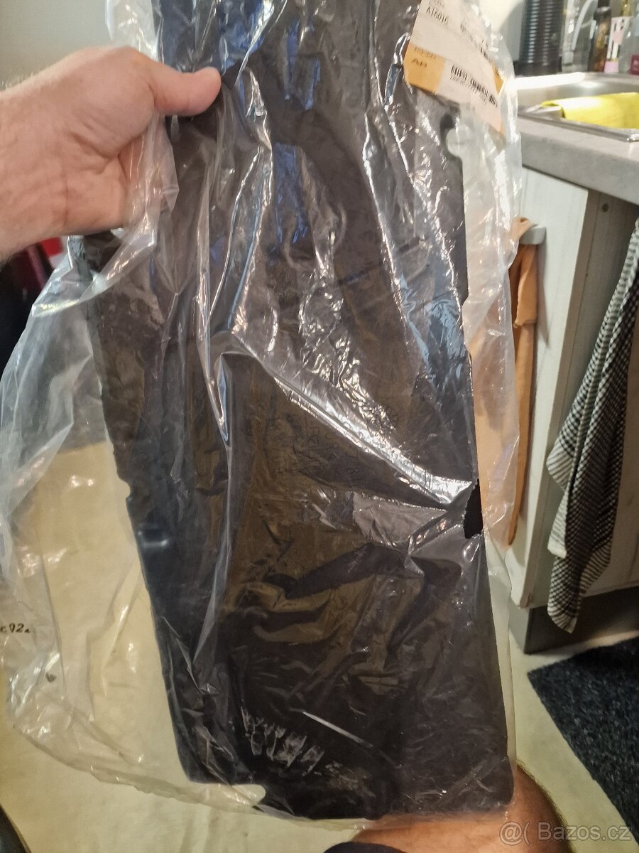 Prodam horni izolaci motoru comonrail m50d - 3