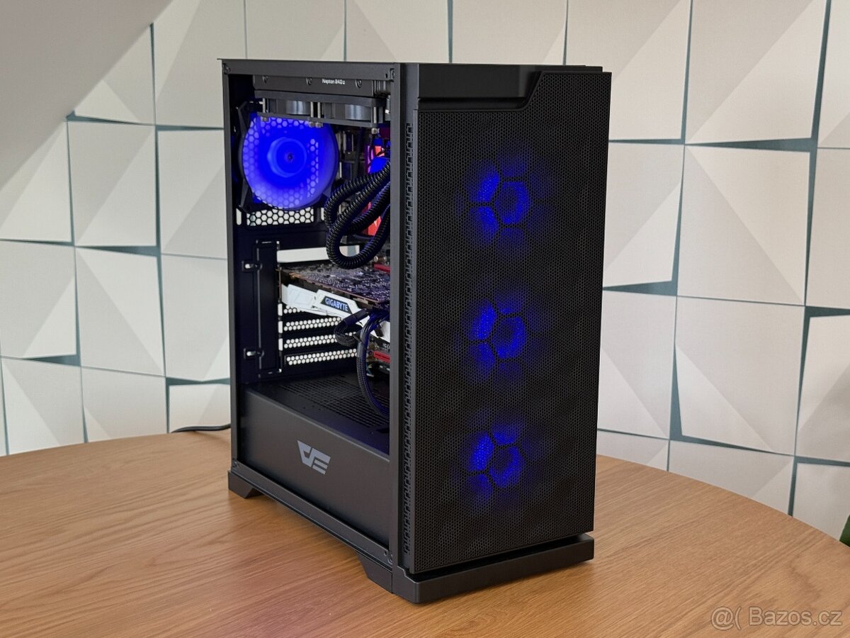 Herní PC i7-4790K, 16GB RAM, 3TB HDD + 250GB SSD, GTX 1080Ti - 3