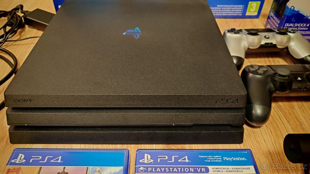 PlayStation 4 Pro 1TB - 3