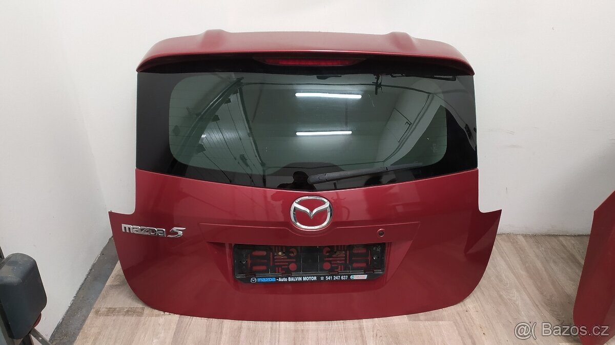 Mazda 5 kapota a 5. Dveře - 3