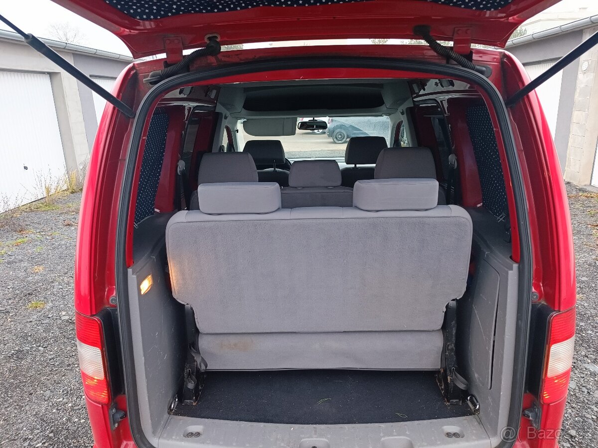 VW Caddy Life 1.9 TDI 77kW 7 míst - 3