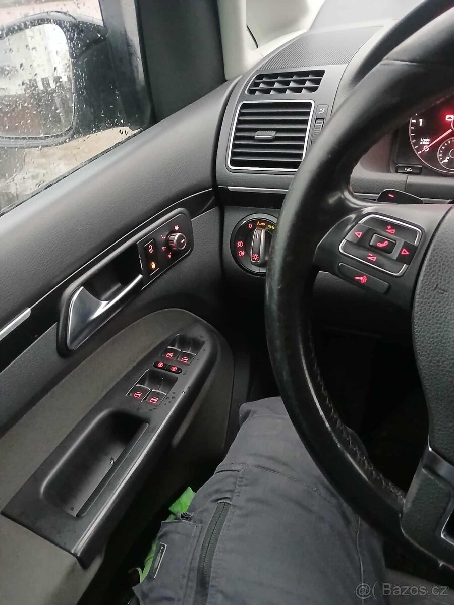 Vw touran 103kw HIGHLINE - 3