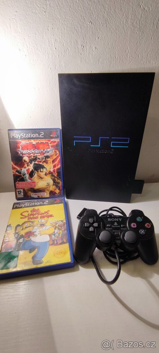 PlayStation 2 Tekken 5 a Simpsonovi - 3