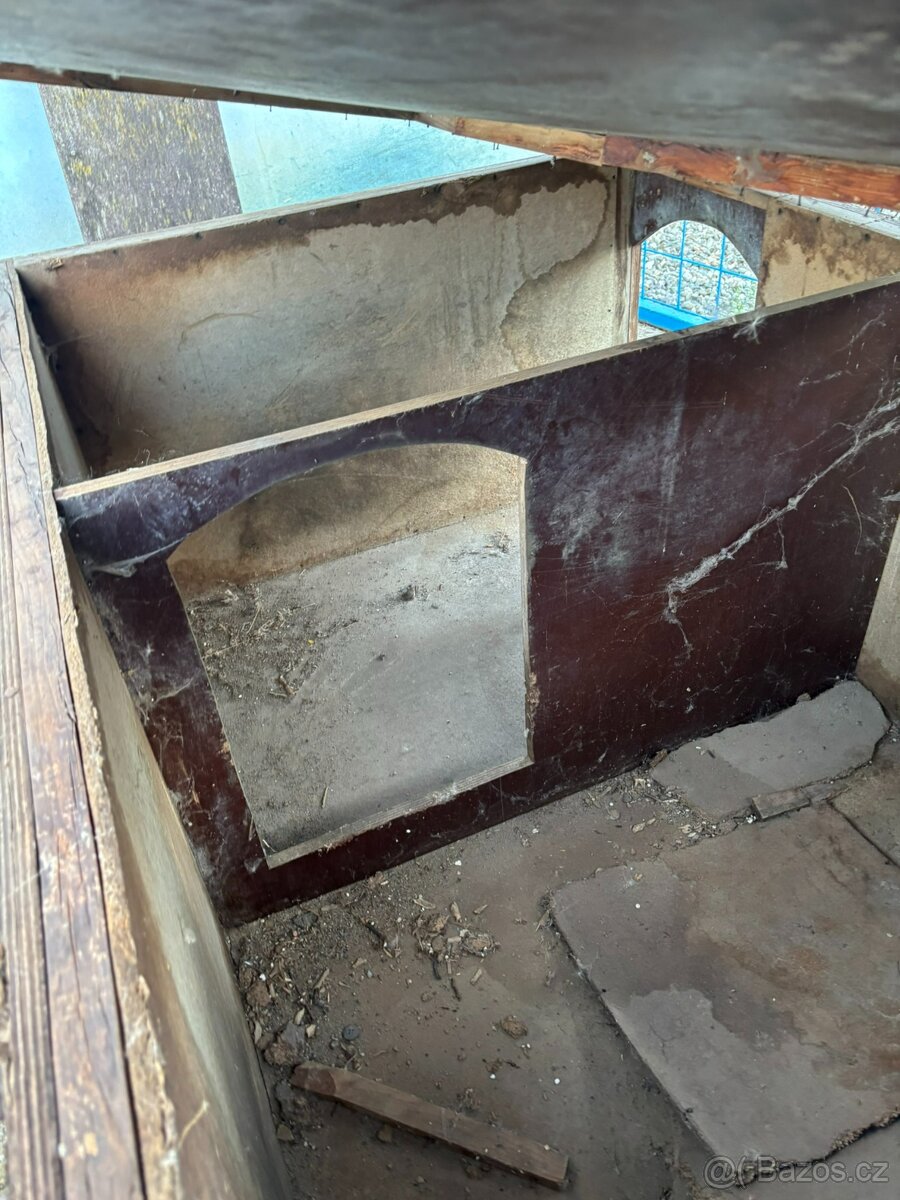 Zateplená bouda pro psy - větší plemena - 3