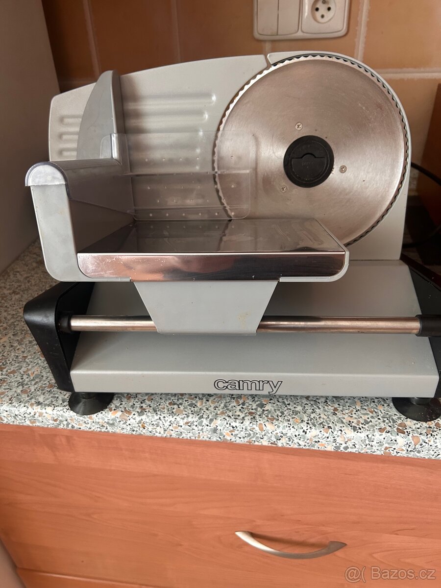 Friteza a Kráječ - 3