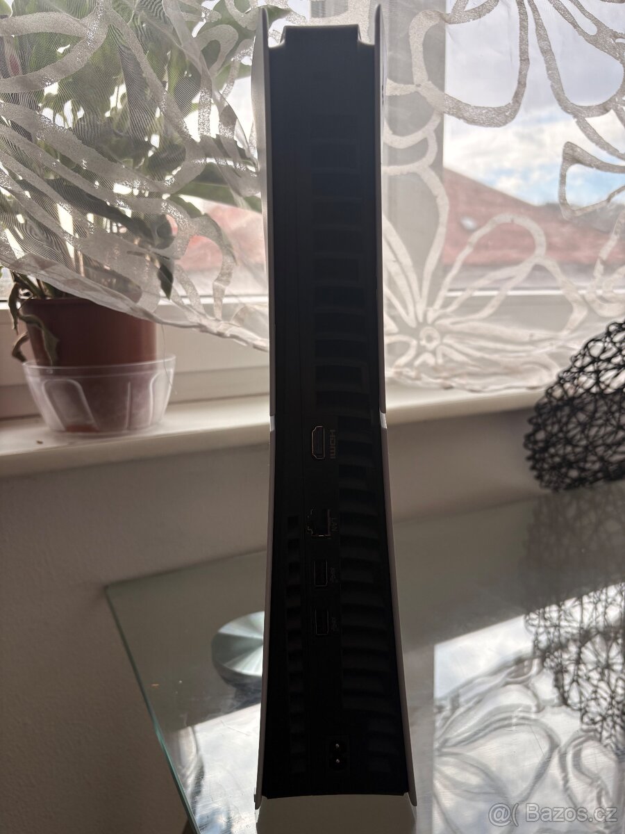 🎮 PlayStation 5 Digital Edition 825GB + příslušenství – TOP - 3